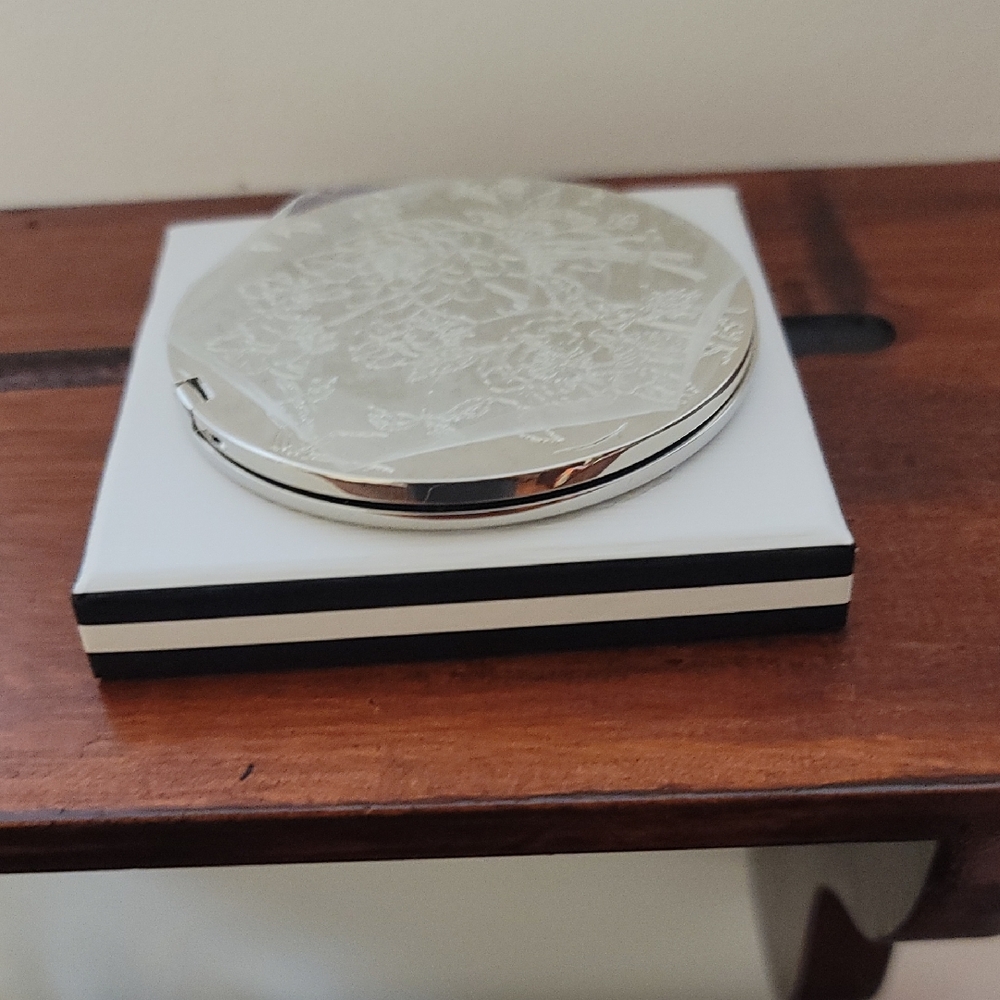 Silver Compact Mirror